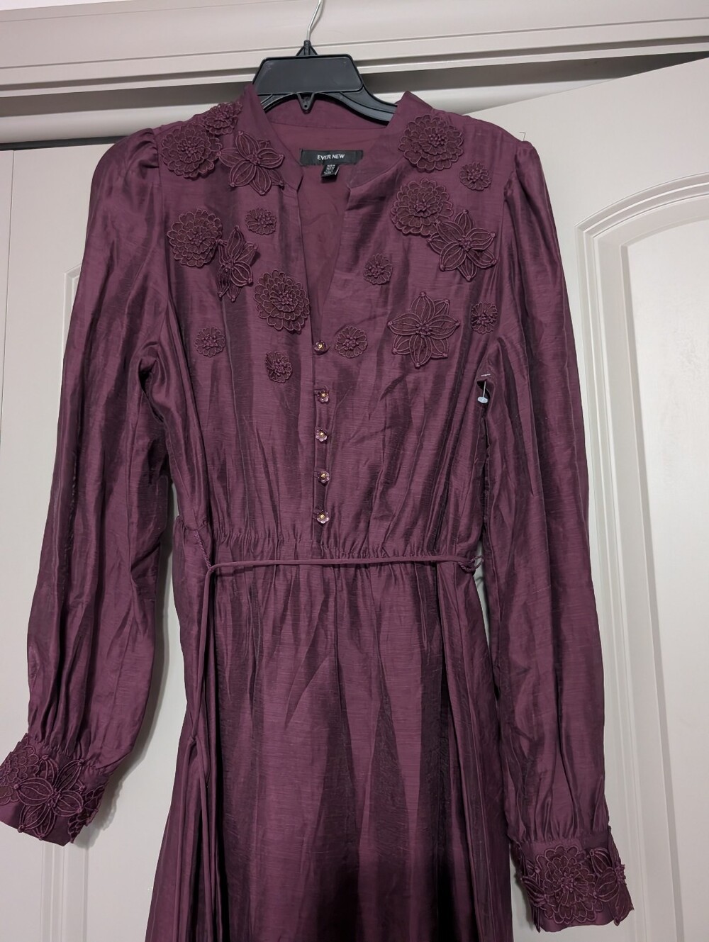 EVER NEW yasmin floral appliqué long sleeve midi dress - Picture 7 of 9